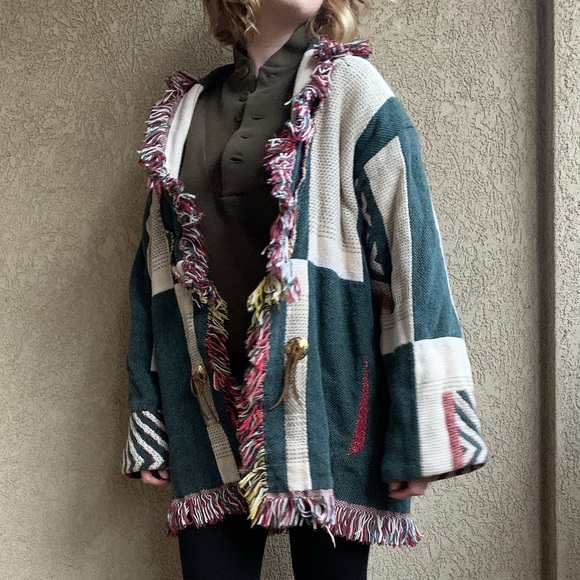 Thick Country Cardigan with Fringe - Picture 3 of 4